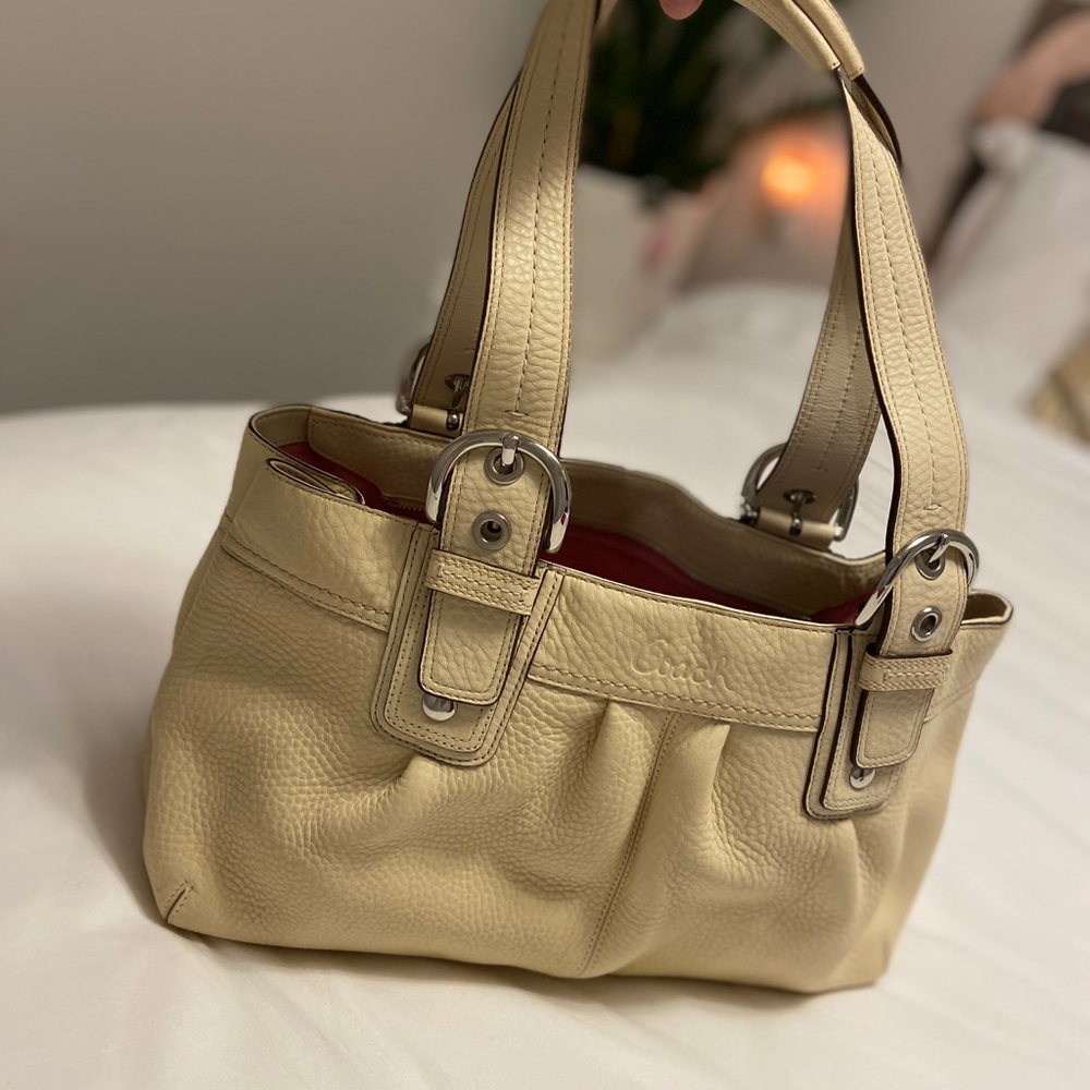 Coach Handbag - Picture 3 of 4